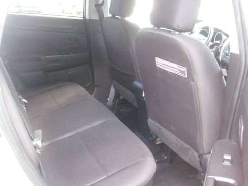 Used 2014 Mitsubishi Outlander Sport ES AWD/4WD image 10