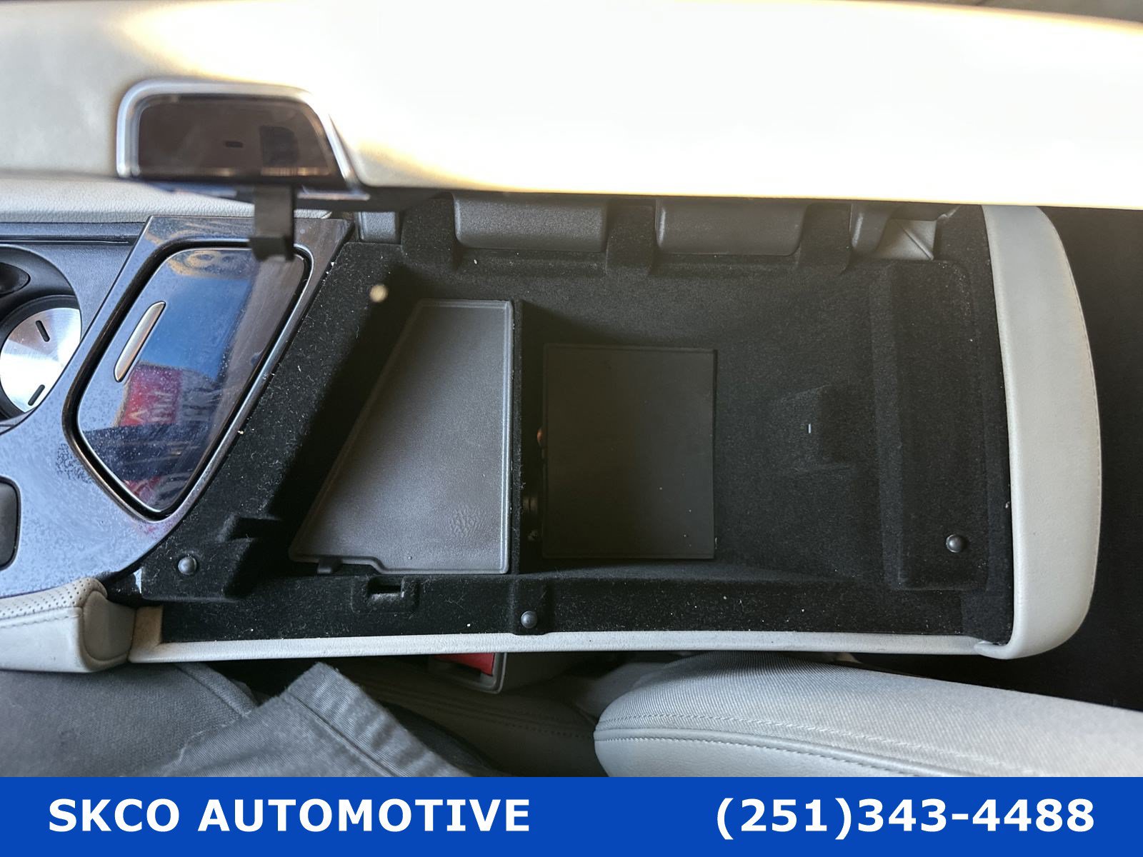 Used 2018 Cadillac CTS Sedan RWD image 25