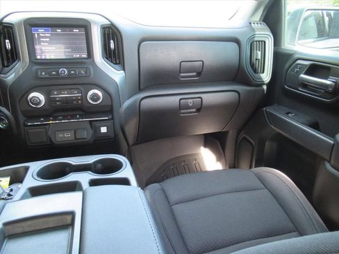 Used 2023 GMC Sierra 1500 Pro w/ Graphite Edition AWD/4WD image 15