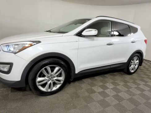 Used 2014 Hyundai Santa Fe Sport 2.0T w/ Navigation Package 06 FWD image 9