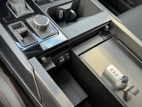 New 2026 Toyota Tundra Limited image 24