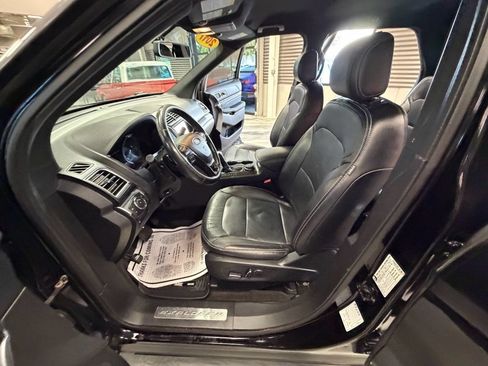 Used 2017 Ford Explorer Limited AWD/4WD image 58