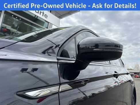 Certified 2022 Volkswagen Tiguan SE R-Line AWD/4WD image 4