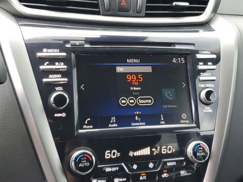 Used 2023 Nissan Murano SV image 16