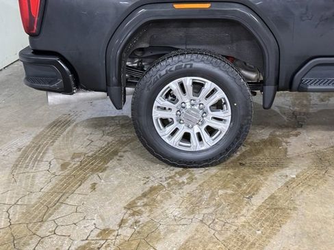 Used 2023 GMC Sierra 2500 Denali w/ Denali Ultimate Package image 6