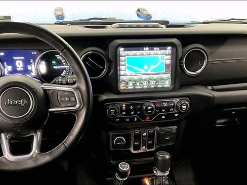 Used 2023 Jeep Wrangler Unlimited Sahara w/ Cold Weather Group image 7