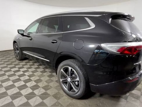 Used 2022 Buick Enclave Essence w/ Sport Touring Edition FWD image 7