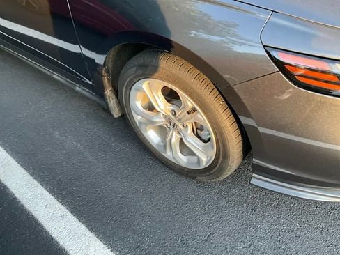 Used 2023 Honda Accord LX image 3