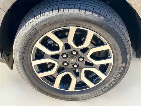 Used 2022 Ford Maverick Lariat image 29