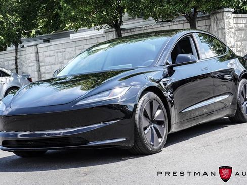 Used 2025 Tesla Model 3 Long Range AWD/4WD image 11