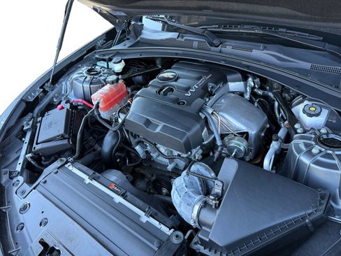 Used 2022 Chevrolet Camaro LT image 13