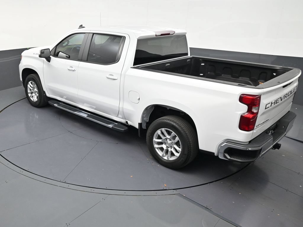 Used 2024 Chevrolet Silverado 1500 LT RWD image 11