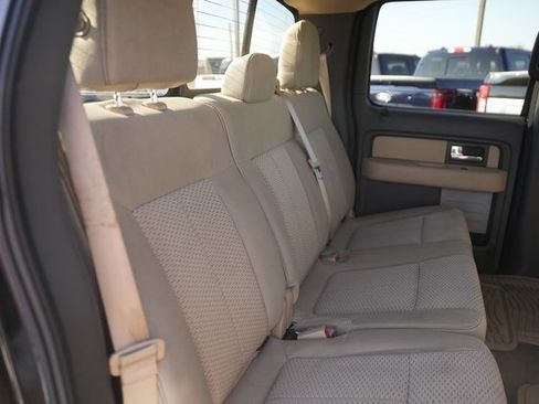 Used 2013 Ford F150 XLT w/ Luxury Equipment Group image 16
