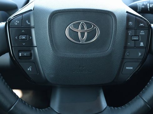 Used 2024 Toyota bZ4X XLE w/ Weather Package image 18