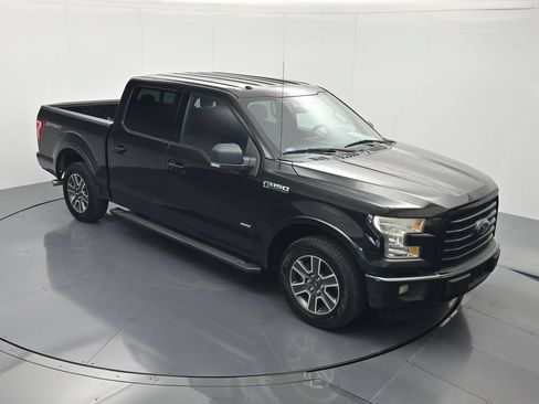 Used 2015 Ford F150 XLT w/ Equipment Group 302A Luxury RWD image 30
