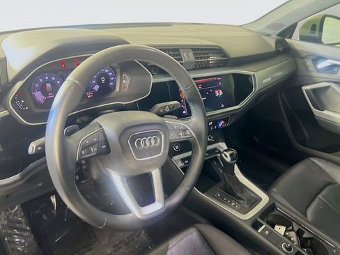 Used 2021 Audi Q3 2.0T Premium w/ Convenience Package AWD/4WD image 11