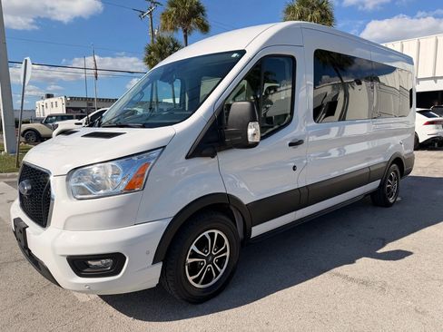 Used 2022 Ford Transit 350 XLT image 3