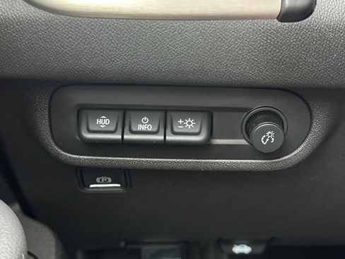 Used 2023 GMC Terrain Denali w/ Denali Premium Package image 42