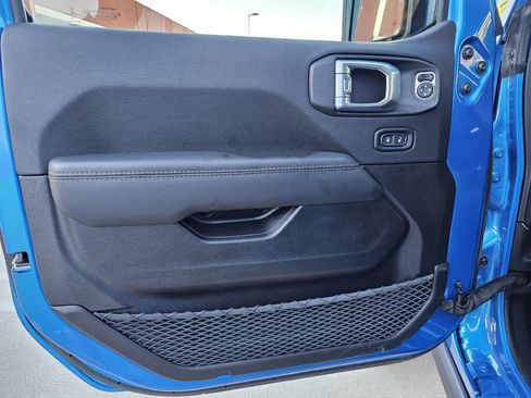 Used 2022 Jeep Wrangler Unlimited Rubicon 392 w/ Trailer Tow Package image 14