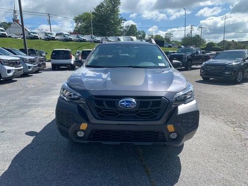 Used 2025 Subaru Outback Wilderness AWD/4WD image 3