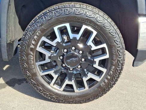 Certified 2024 Chevrolet Silverado 2500 LT w/ Safety Package image 27