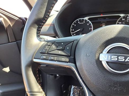 Used 2024 Nissan Sentra SR w/ SR Premium Package FWD image 30