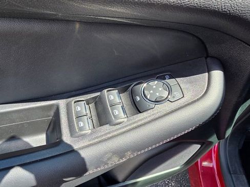 Used 2024 Ford Edge SEL w/ Convenience Package AWD/4WD image 14