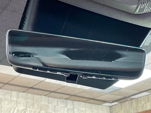 Used 2024 Kia EV9 Land image 66