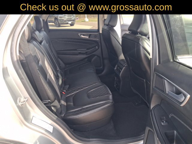 Used 2023 Ford Edge Titanium AWD/4WD image 31
