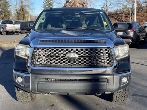 Used 2018 Toyota Tundra SR5 image 8