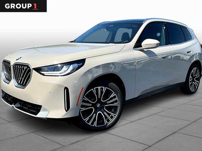 New 2025 BMW X3 xDrive30i w/ Premium Package