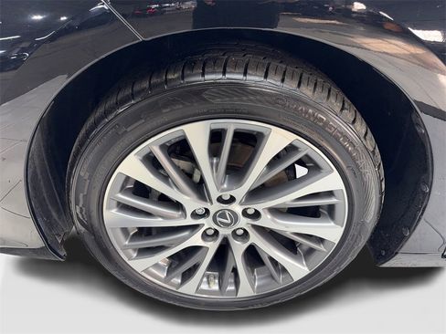 Used 2021 Lexus ES 250 w/ Premium Package image 86