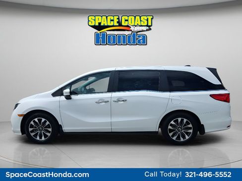 Certified 2024 Honda Odyssey EX-L image 7
