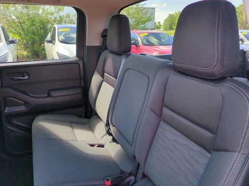 Certified 2023 Nissan Frontier SV AWD/4WD image 30
