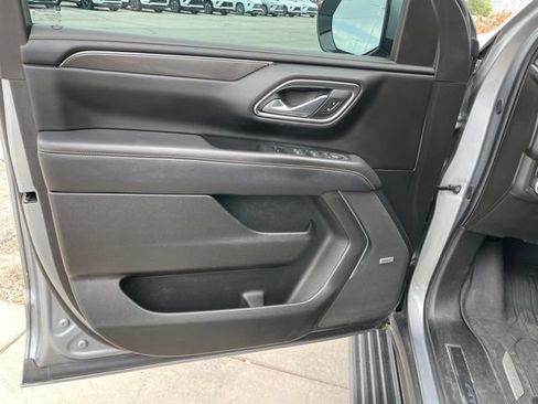 Used 2024 GMC Yukon XL AT4 w/ AT4 Premium Package AWD/4WD image 15