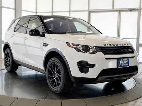 Used 2019 Land Rover Discovery Sport SE AWD/4WD image 2