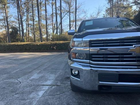 Used 2016 Chevrolet Silverado 2500 LTZ image 16