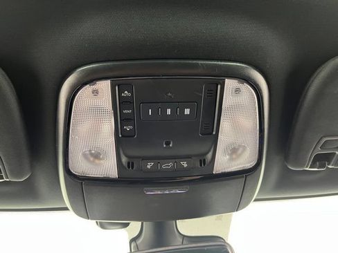Used 2023 Dodge Durango R/T AWD/4WD image 37