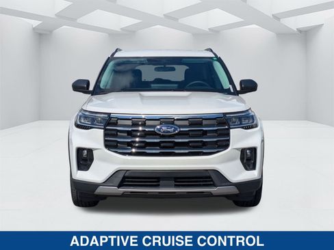 New 2025 Ford Explorer Active w/ Active Comfort Package image 9