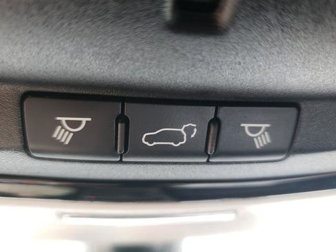 Used 2021 Dodge Durango SXT image 31