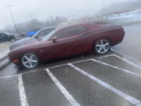 Used 2021 Dodge Challenger R/T Scat Pack w/ Shaker Package image 2