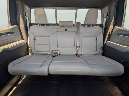New 2026 Chevrolet Silverado 1500 LT AWD/4WD image 27