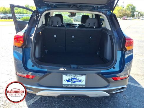 Used 2021 Buick Encore GX Select w/ LPO, Trailering Package AWD/4WD image 30