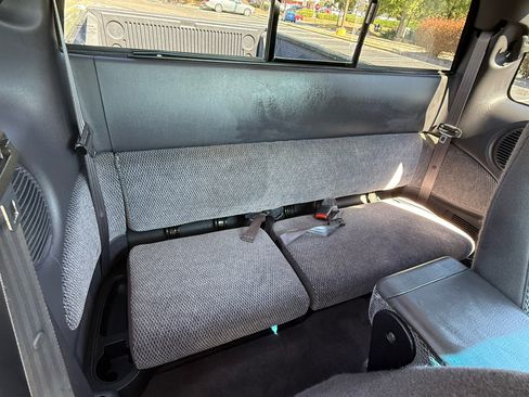 Used 1998 Dodge Dakota 2WD Club Cab image 13