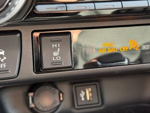 New 2025 Toyota RAV4 XLE Premium image 17