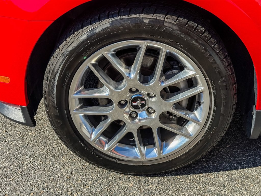Used 2012 Ford Mustang Premium RWD image 20