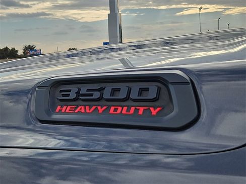 Used 2022 RAM 3500 Laramie w/ Night Edition image 14