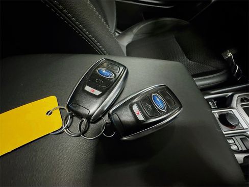 Used 2020 Subaru Forester Premium image 39