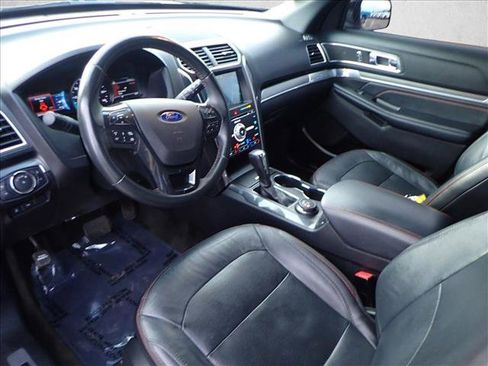 Used 2018 Ford Explorer Sport w/ Equipment Group 401A image 12