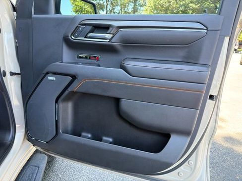 Used 2022 GMC Sierra 1500 AT4 w/ AT4 Premium Package AWD/4WD image 14